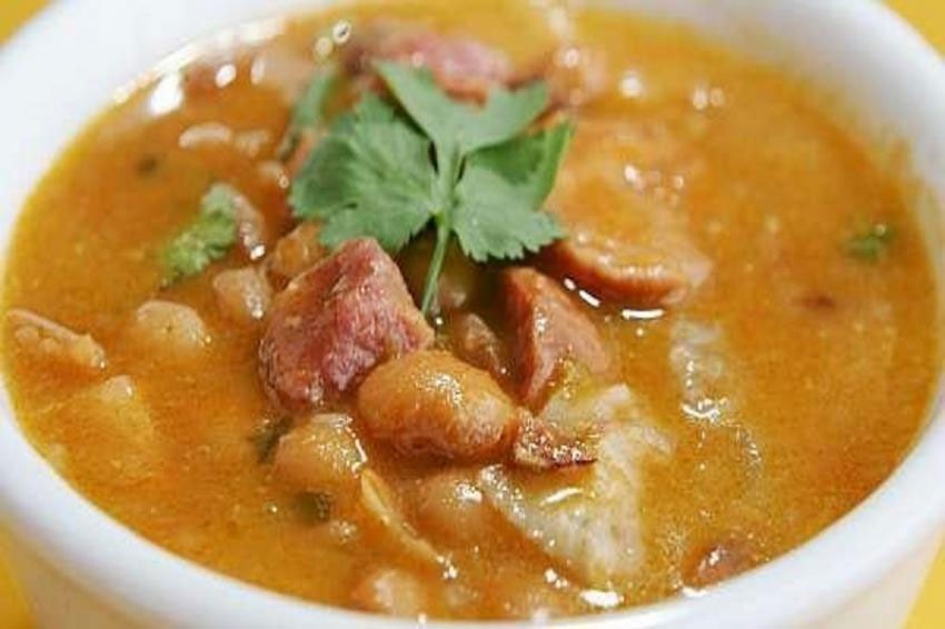 Sopa de Mocotó